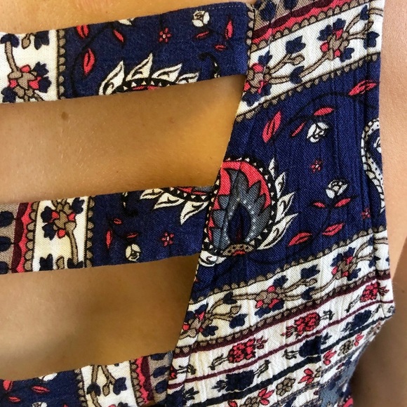Patterned Romper - Picture 4 of 5